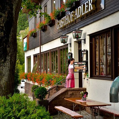 Hotel Gasthof Adler à Schramberg Extérieur photo